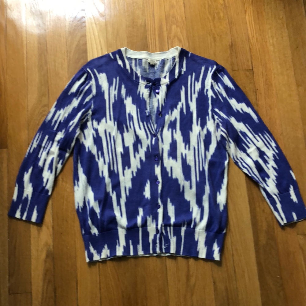 JCrew blue & white sweater 3/4 sleeves